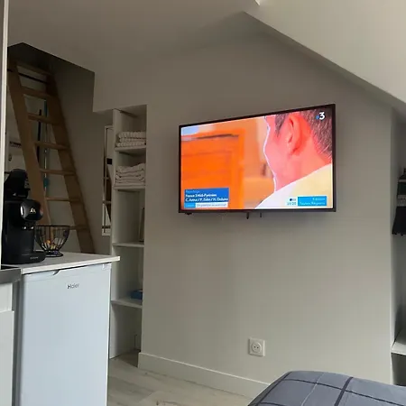 5 Minutes De La Gare Apartament *